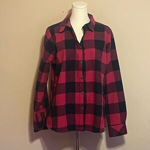 NWT Orvis Red and Black Plaid Shirt
